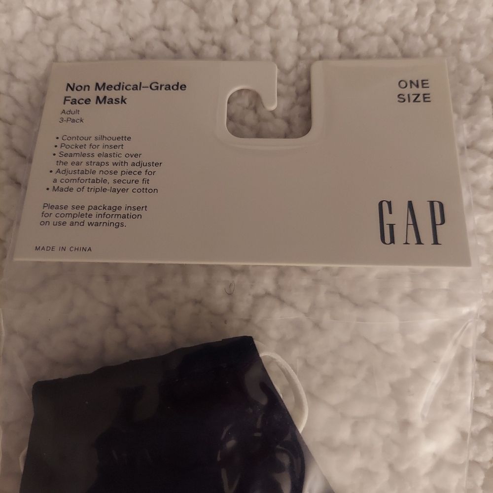 Adult Contour Mask with Filter Pocket (3-Pack) - Picture 3 of 7